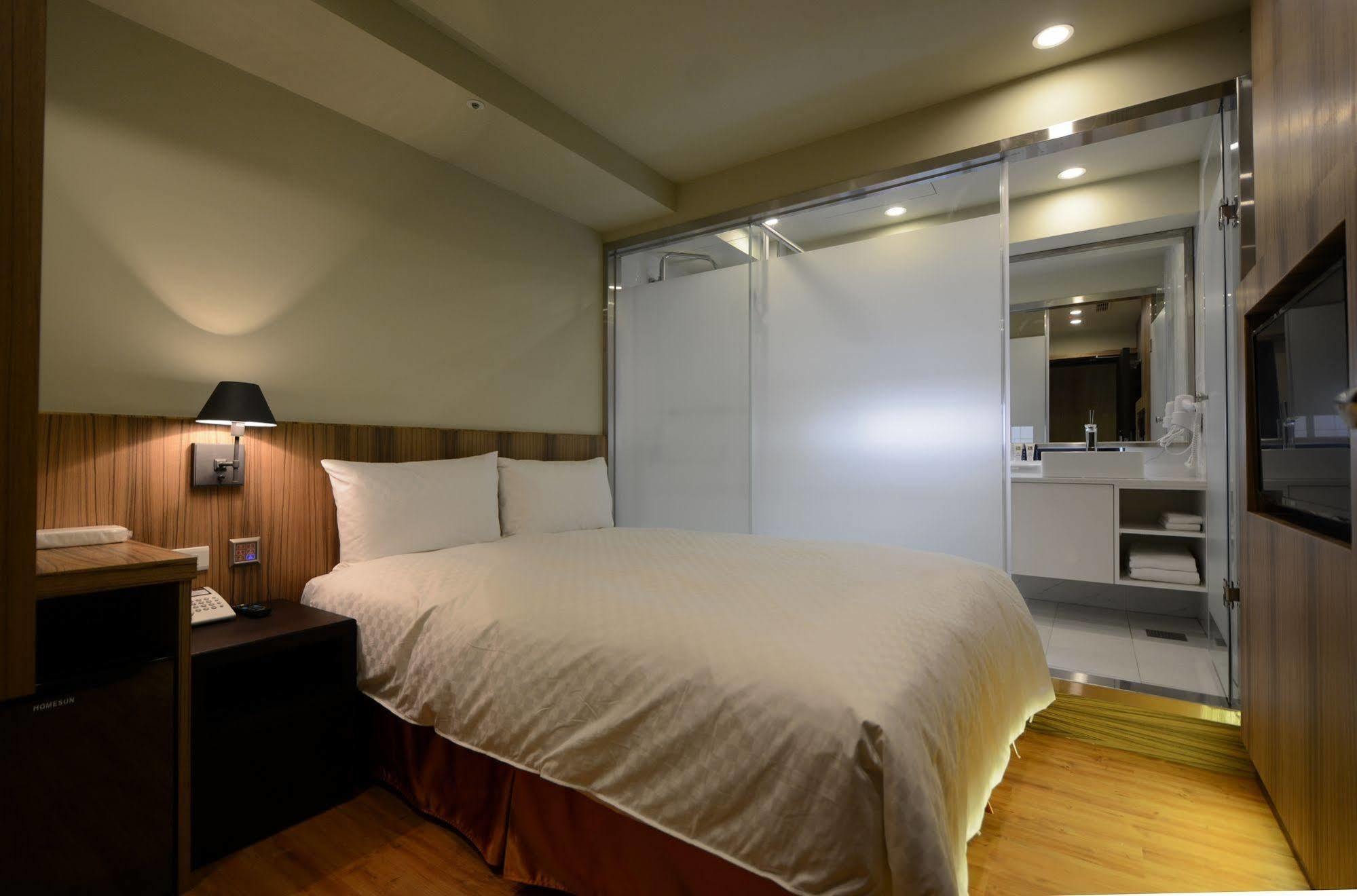 Smile Inn - Taipei Main Station מראה חיצוני תמונה