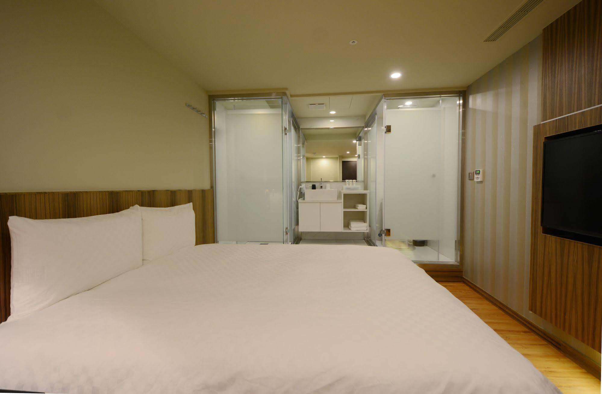 Smile Inn - Taipei Main Station מראה חיצוני תמונה